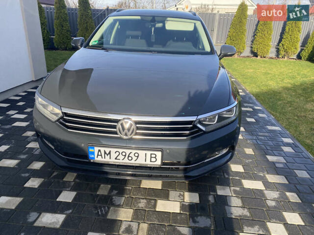 Серый Фольксваген Пассат, объемом двигателя 2 л и пробегом 286 тыс. км за 14700 $, фото 1 на Automoto.ua