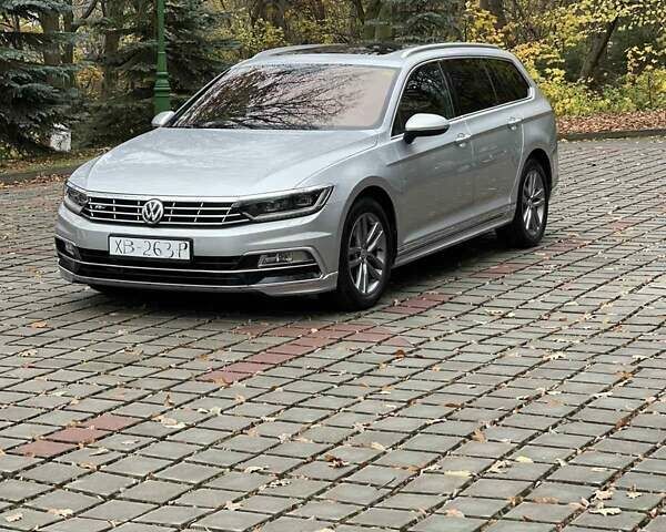 Серый Фольксваген Пассат, объемом двигателя 2 л и пробегом 175 тыс. км за 22500 $, фото 1 на Automoto.ua