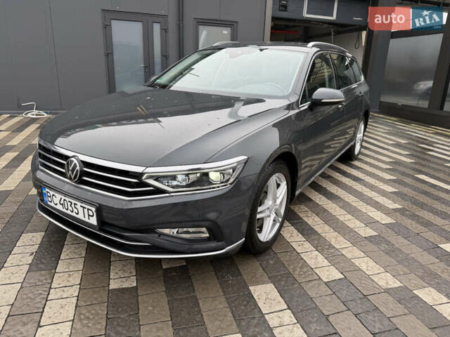 Серый Фольксваген Пассат, объемом двигателя 1.97 л и пробегом 220 тыс. км за 20990 $, фото 1 на Automoto.ua