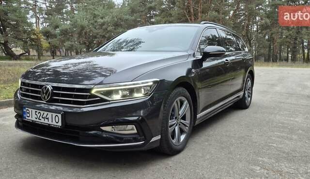 Серый Фольксваген Пассат, объемом двигателя 1.97 л и пробегом 207 тыс. км за 23900 $, фото 1 на Automoto.ua