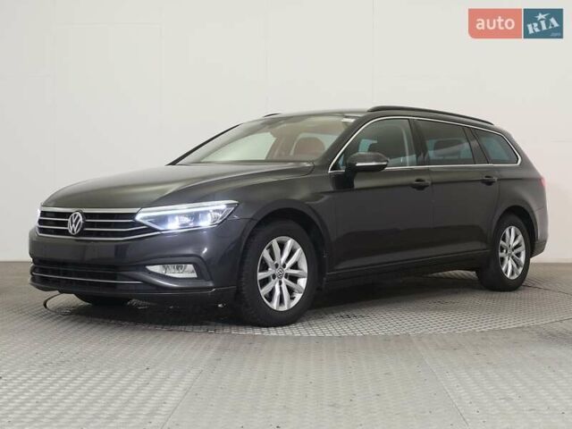 Сірий Фольксваген Пассат, об'ємом двигуна 1.6 л та пробігом 136 тис. км за 18500 $, фото 1 на Automoto.ua