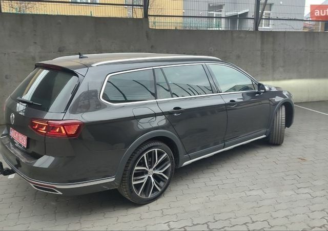 Сірий Фольксваген Пассат, об'ємом двигуна 1.97 л та пробігом 173 тис. км за 28000 $, фото 1 на Automoto.ua