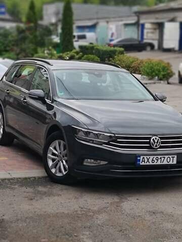 Серый Фольксваген Пассат, объемом двигателя 1.97 л и пробегом 208 тыс. км за 23000 $, фото 1 на Automoto.ua