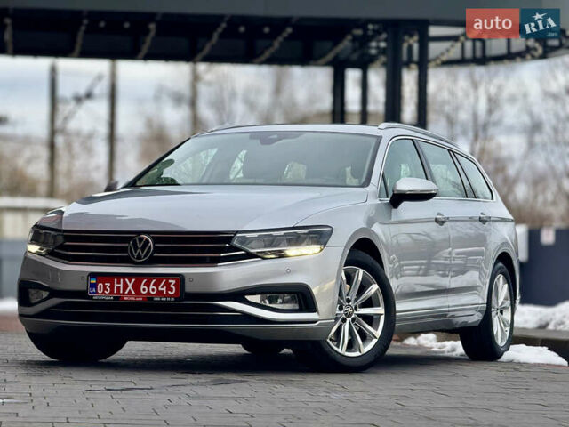 Серый Фольксваген Пассат, объемом двигателя 2 л и пробегом 220 тыс. км за 20500 $, фото 1 на Automoto.ua