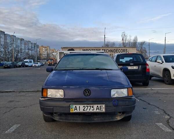 Синий Фольксваген Пассат, объемом двигателя 1.78 л и пробегом 200 тыс. км за 1100 $, фото 1 на Automoto.ua