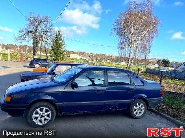 Синій Фольксваген Пассат, об'ємом двигуна 1.8 л та пробігом 543 тис. км за 1750 $, фото 1 на Automoto.ua