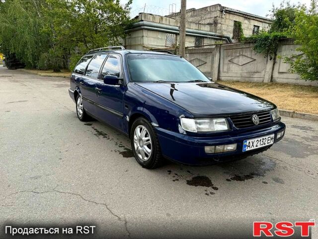 Синій Фольксваген Пассат, об'ємом двигуна 2 л та пробігом 0 тис. км за 1250 $, фото 1 на Automoto.ua