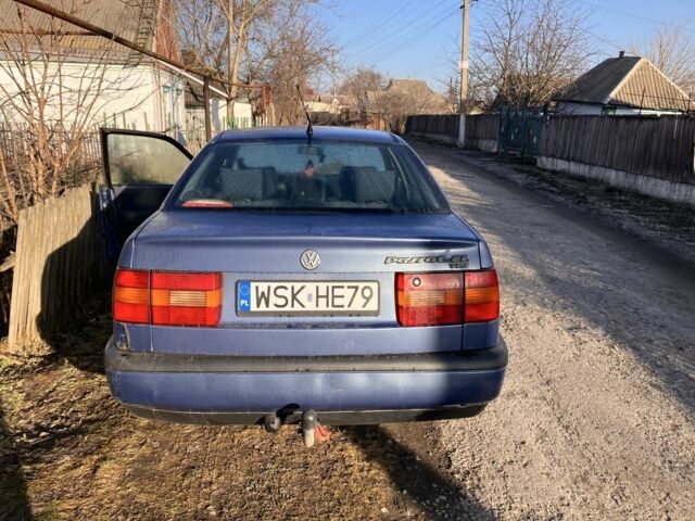 Синій Фольксваген Пассат, об'ємом двигуна 1.9 л та пробігом 329 тис. км за 2200 $, фото 1 на Automoto.ua