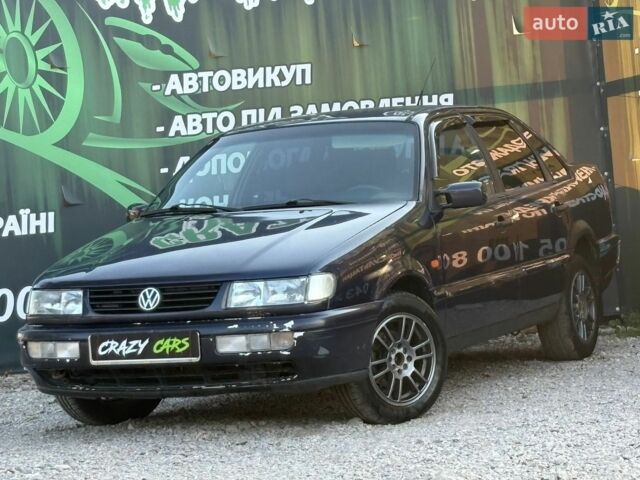 Синий Фольксваген Пассат, объемом двигателя 1.78 л и пробегом 344 тыс. км за 2200 $, фото 1 на Automoto.ua