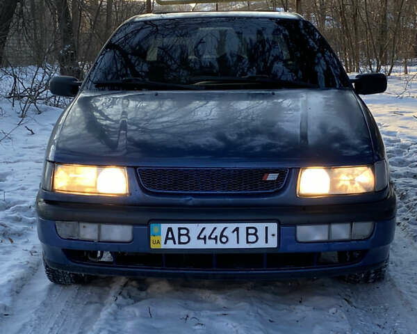 Синій Фольксваген Пассат, об'ємом двигуна 1.8 л та пробігом 390 тис. км за 1750 $, фото 1 на Automoto.ua