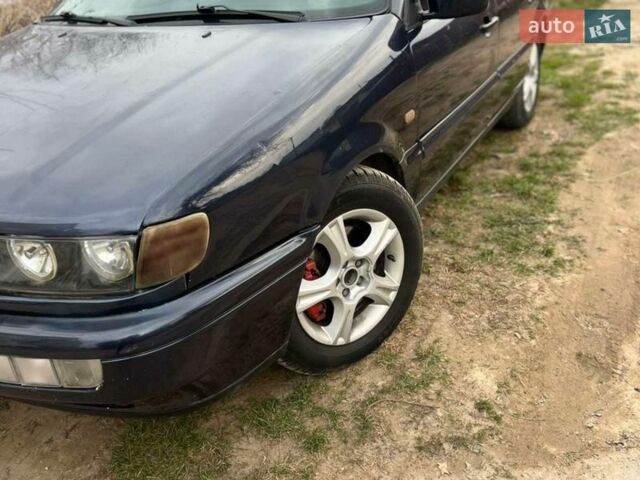 Синій Фольксваген Пассат, об'ємом двигуна 2.8 л та пробігом 272 тис. км за 2200 $, фото 1 на Automoto.ua