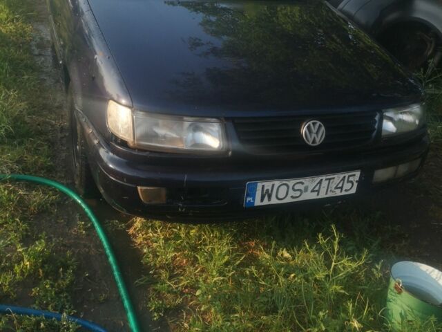 Синий Фольксваген Пассат, объемом двигателя 0 л и пробегом 33 тыс. км за 1118 $, фото 1 на Automoto.ua