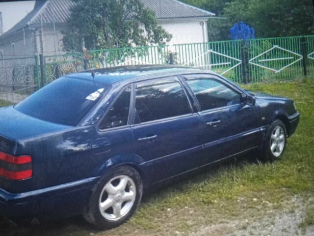 Синий Фольксваген Пассат, объемом двигателя 2 л и пробегом 290 тыс. км за 2000 $, фото 1 на Automoto.ua