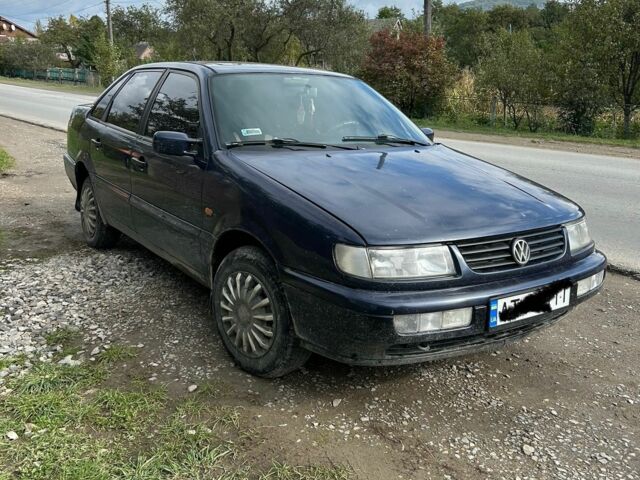 Синій Фольксваген Пассат, об'ємом двигуна 0 л та пробігом 320 тис. км за 2900 $, фото 1 на Automoto.ua