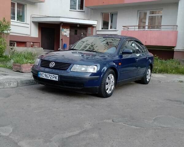Синій Фольксваген Пассат, об'ємом двигуна 1.78 л та пробігом 200 тис. км за 2990 $, фото 1 на Automoto.ua