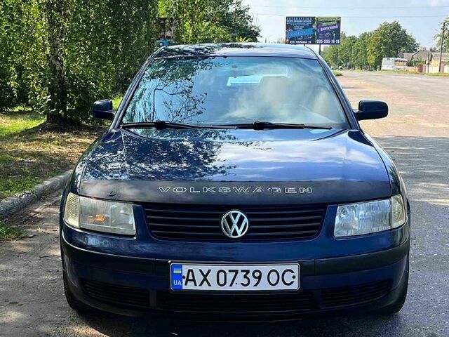 Синий Фольксваген Пассат, объемом двигателя 1.8 л и пробегом 0 тыс. км за 3800 $, фото 1 на Automoto.ua