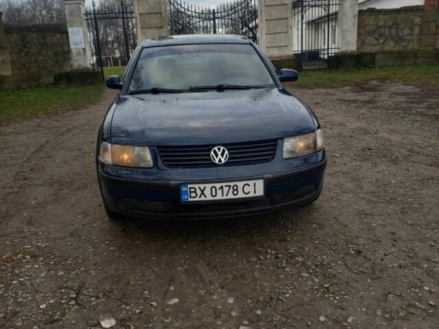 Синий Фольксваген Пассат, объемом двигателя 1.9 л и пробегом 365 тыс. км за 2700 $, фото 1 на Automoto.ua