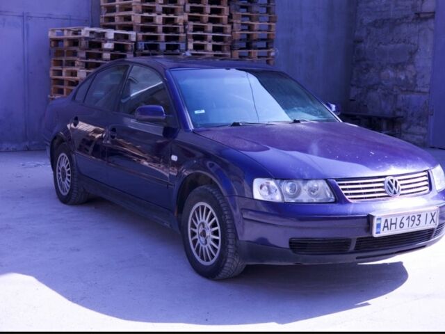 Синий Фольксваген Пассат, объемом двигателя 2.8 л и пробегом 213 тыс. км за 4000 $, фото 1 на Automoto.ua