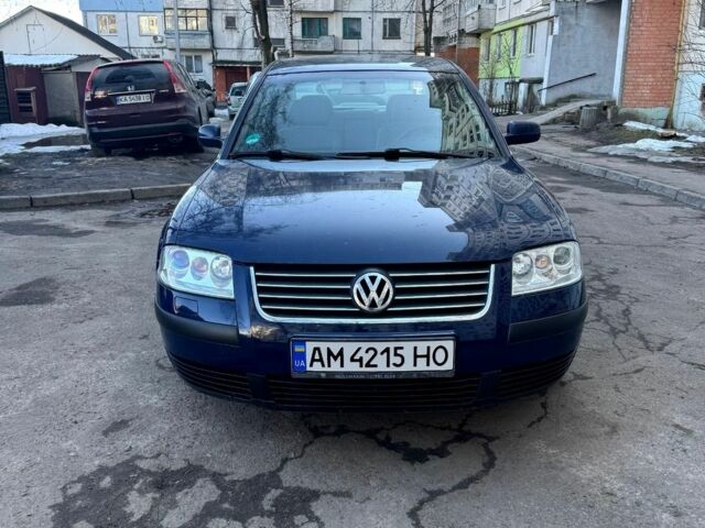 Синій Фольксваген Пассат, об'ємом двигуна 1.6 л та пробігом 230 тис. км за 4600 $, фото 1 на Automoto.ua