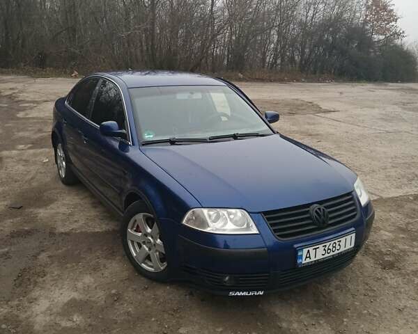 Синий Фольксваген Пассат, объемом двигателя 1.6 л и пробегом 199 тыс. км за 4300 $, фото 1 на Automoto.ua