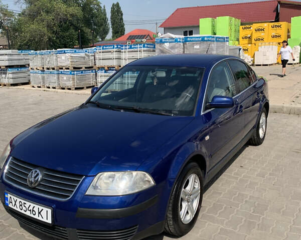 Синій Фольксваген Пассат, об'ємом двигуна 1.6 л та пробігом 252 тис. км за 5500 $, фото 1 на Automoto.ua