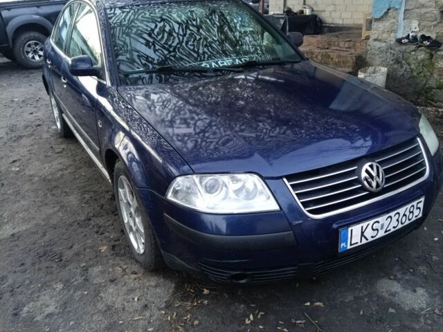 Синий Фольксваген Пассат, объемом двигателя 0 л и пробегом 456 тыс. км за 1800 $, фото 1 на Automoto.ua