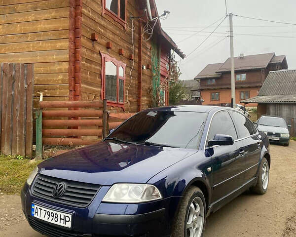Синий Фольксваген Пассат, объемом двигателя 1.78 л и пробегом 395 тыс. км за 3400 $, фото 1 на Automoto.ua