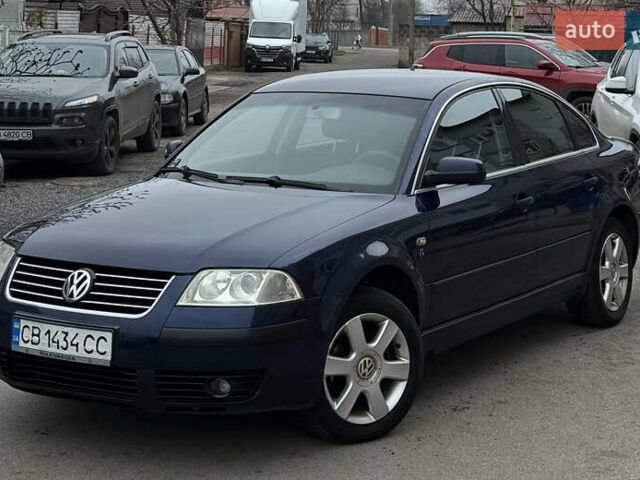 Синий Фольксваген Пассат, объемом двигателя 1.6 л и пробегом 309 тыс. км за 3850 $, фото 1 на Automoto.ua