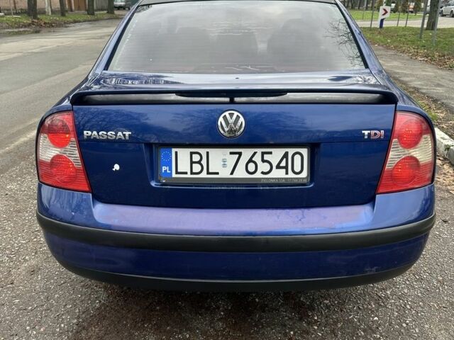 Синий Фольксваген Пассат, объемом двигателя 1.9 л и пробегом 437 тыс. км за 1950 $, фото 1 на Automoto.ua