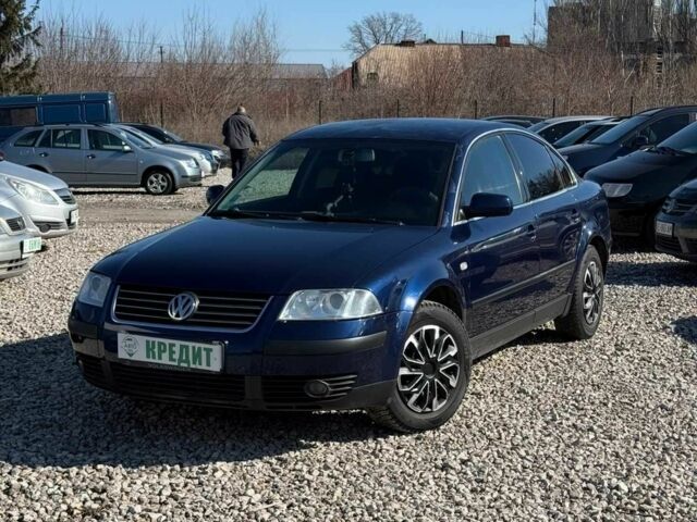 Синий Фольксваген Пассат, объемом двигателя 2 л и пробегом 275 тыс. км за 5250 $, фото 1 на Automoto.ua