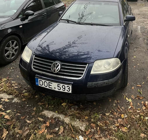 Синій Фольксваген Пассат, об'ємом двигуна 1.9 л та пробігом 300 тис. км за 2538 $, фото 1 на Automoto.ua