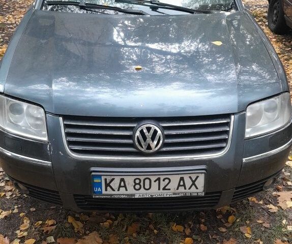 Синий Фольксваген Пассат, объемом двигателя 0 л и пробегом 230 тыс. км за 2700 $, фото 1 на Automoto.ua