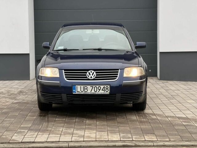 Синий Фольксваген Пассат, объемом двигателя 0 л и пробегом 380 тыс. км за 1950 $, фото 1 на Automoto.ua