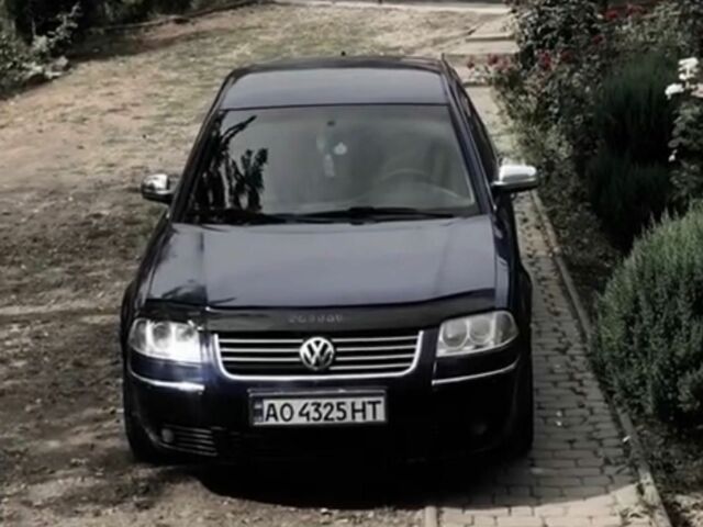 Синій Фольксваген Пассат, об'ємом двигуна 1.8 л та пробігом 330 тис. км за 3200 $, фото 1 на Automoto.ua