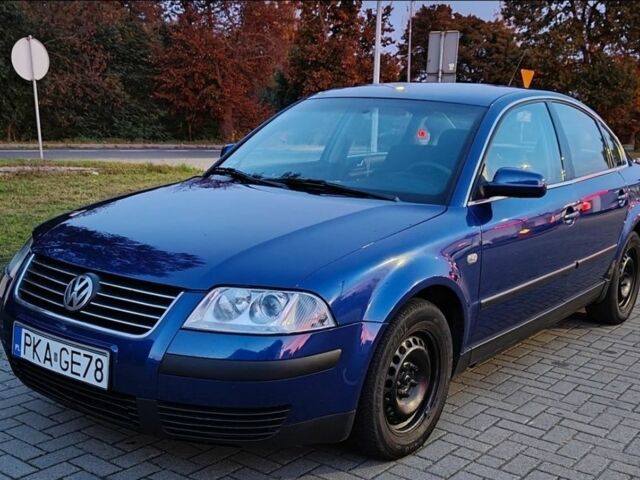 Синий Фольксваген Пассат, объемом двигателя 0 л и пробегом 302 тыс. км за 1580 $, фото 1 на Automoto.ua