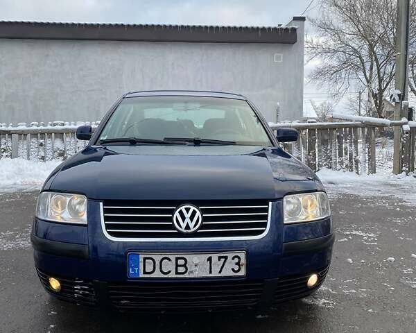 Синій Фольксваген Пассат, об'ємом двигуна 1.9 л та пробігом 400 тис. км за 2200 $, фото 1 на Automoto.ua
