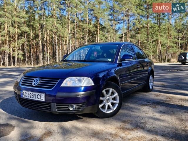Синий Фольксваген Пассат, объемом двигателя 2 л и пробегом 259 тыс. км за 4999 $, фото 1 на Automoto.ua