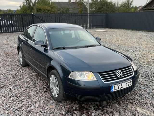 Синий Фольксваген Пассат, объемом двигателя 1.9 л и пробегом 392 тыс. км за 2500 $, фото 1 на Automoto.ua