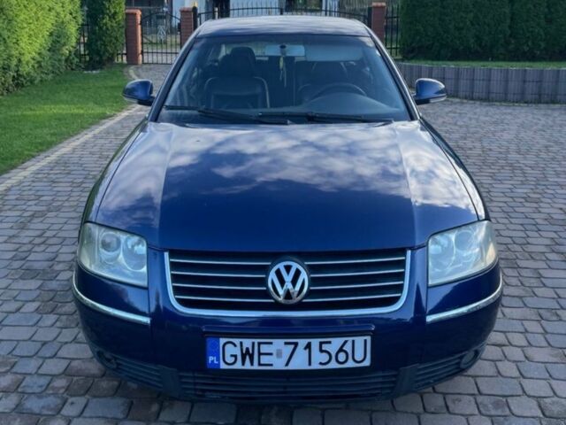 Синий Фольксваген Пассат, объемом двигателя 1.9 л и пробегом 320 тыс. км за 1500 $, фото 1 на Automoto.ua