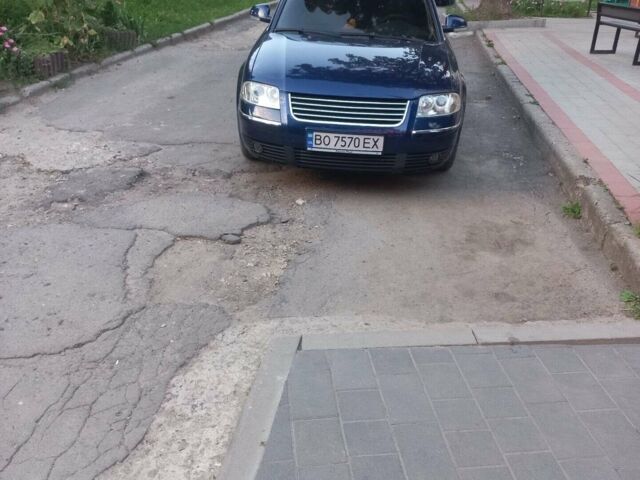 Синій Фольксваген Пассат, об'ємом двигуна 2.5 л та пробігом 277 тис. км за 4700 $, фото 1 на Automoto.ua