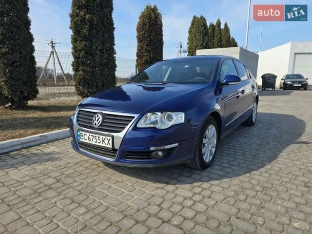 Синий Фольксваген Пассат, объемом двигателя 1.97 л и пробегом 258 тыс. км за 4700 $, фото 1 на Automoto.ua
