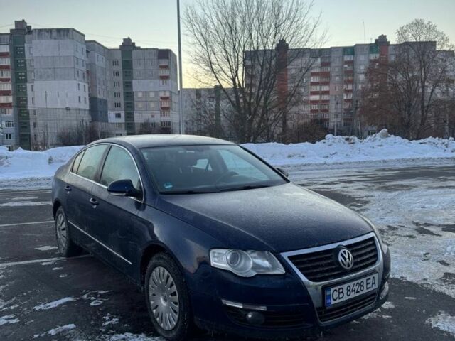 Синій Фольксваген Пассат, об'ємом двигуна 1.6 л та пробігом 300 тис. км за 4599 $, фото 1 на Automoto.ua