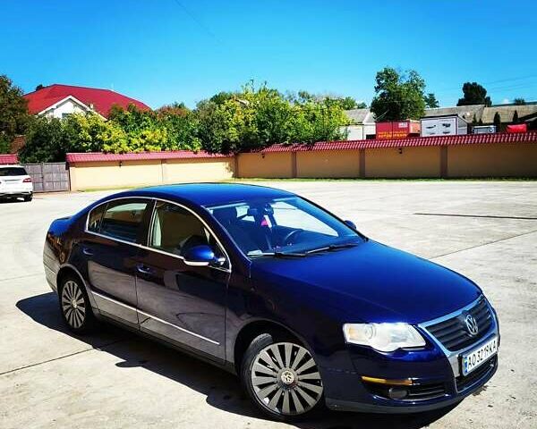 Синий Фольксваген Пассат, объемом двигателя 1.97 л и пробегом 350 тыс. км за 5500 $, фото 1 на Automoto.ua