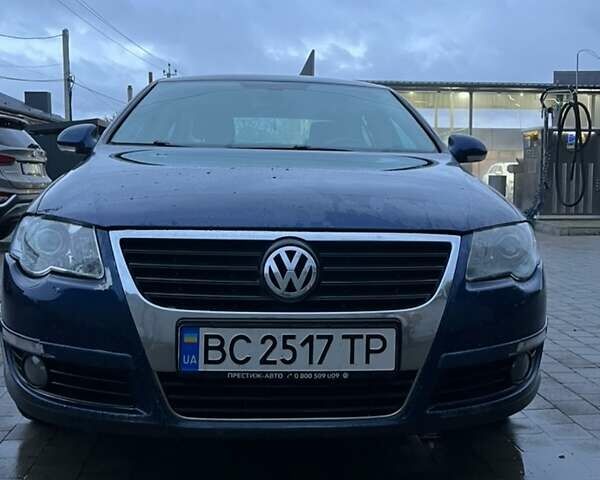 Синий Фольксваген Пассат, объемом двигателя 1.97 л и пробегом 434 тыс. км за 5800 $, фото 1 на Automoto.ua