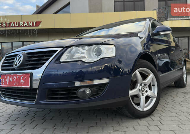 Синий Фольксваген Пассат, объемом двигателя 1.6 л и пробегом 283 тыс. км за 6900 $, фото 1 на Automoto.ua