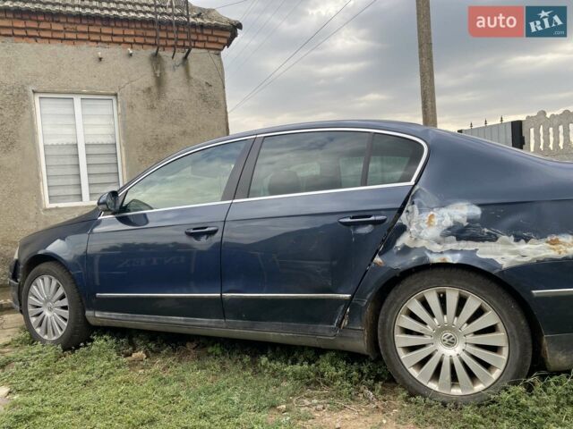 Синій Фольксваген Пассат, об'ємом двигуна 0 л та пробігом 150 тис. км за 2229 $, фото 1 на Automoto.ua