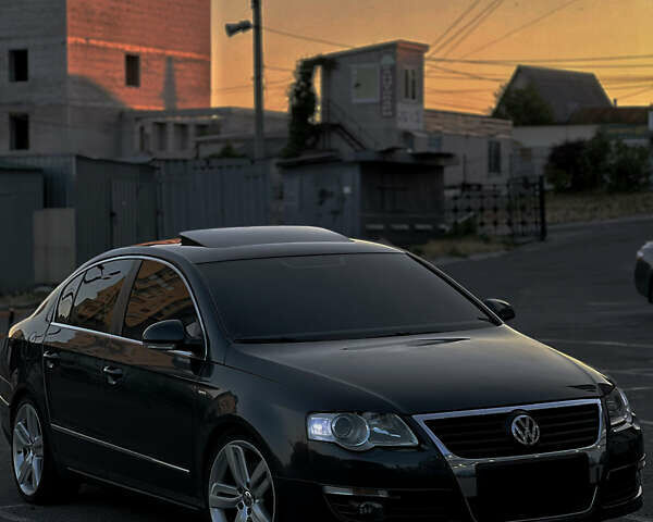 Синий Фольксваген Пассат, объемом двигателя 1.98 л и пробегом 250 тыс. км за 8000 $, фото 1 на Automoto.ua