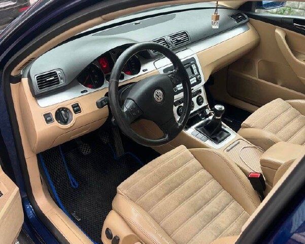 Синий Фольксваген Пассат, объемом двигателя 1.98 л и пробегом 0 тыс. км за 6300 $, фото 1 на Automoto.ua