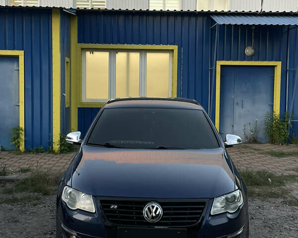 Синій Фольксваген Пассат, об'ємом двигуна 1.98 л та пробігом 300 тис. км за 6400 $, фото 1 на Automoto.ua