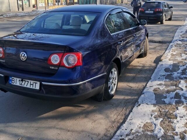 Синий Фольксваген Пассат, объемом двигателя 1.97 л и пробегом 350 тыс. км за 6700 $, фото 1 на Automoto.ua
